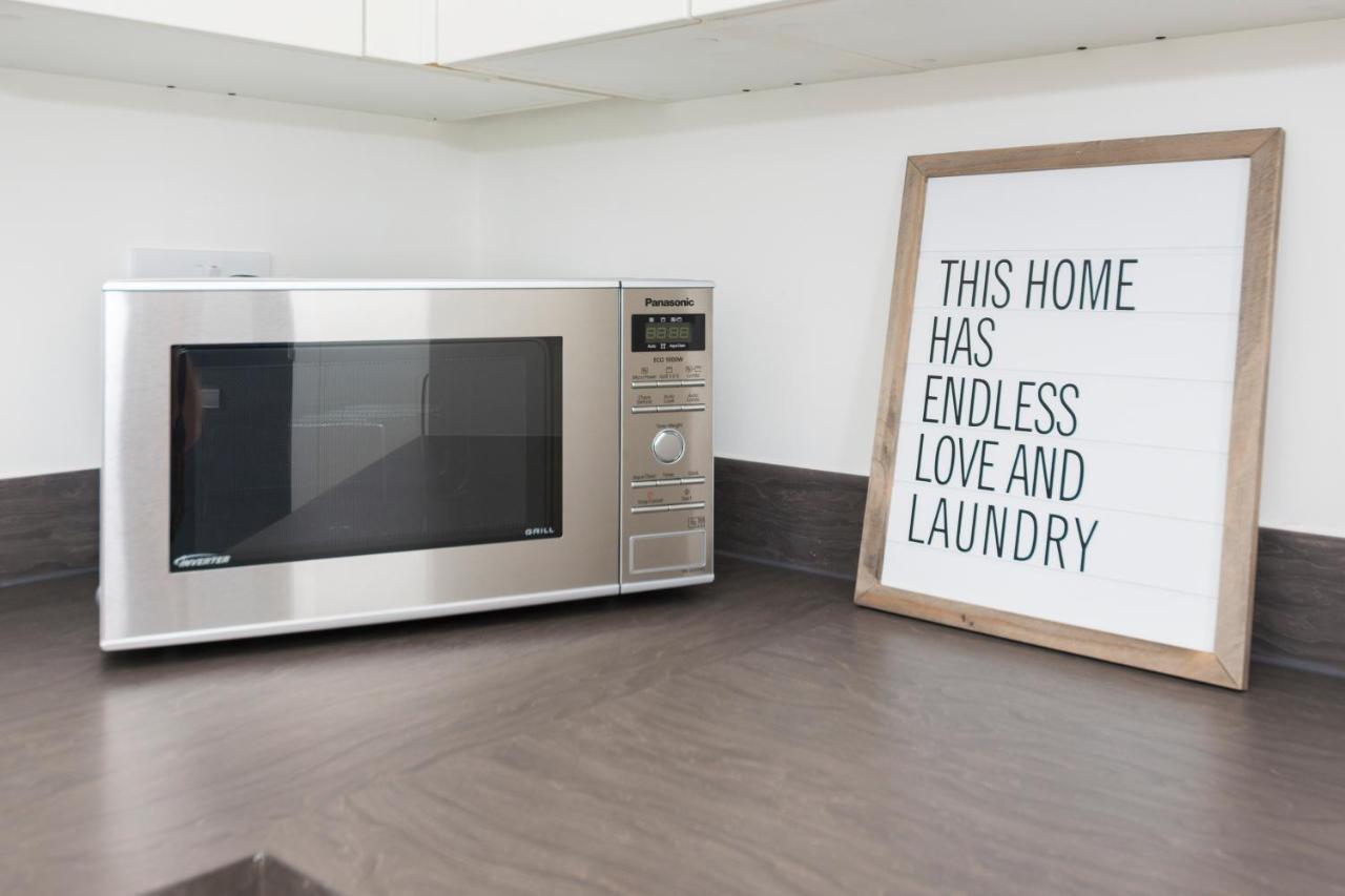 Greenfield Modern 3Br Home - Southcote Lane , 독서 외부 사진